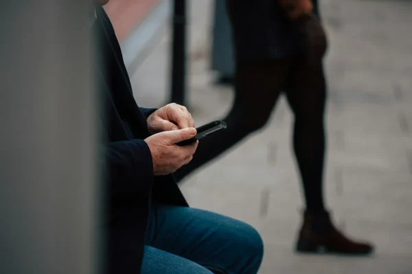 Hitta person bakom telefonnummer